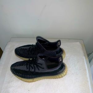 Yeezy boost 350 Carbon